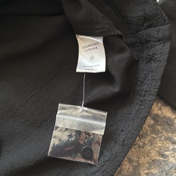 Blue Blush Print Long Sleeve Knit Button-Up Shirt Size Medium - Picture 9 of 10